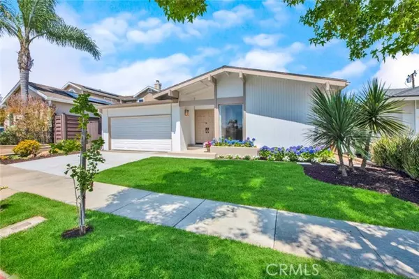 620 Sandpiper DR, Seal Beach, CA 90740