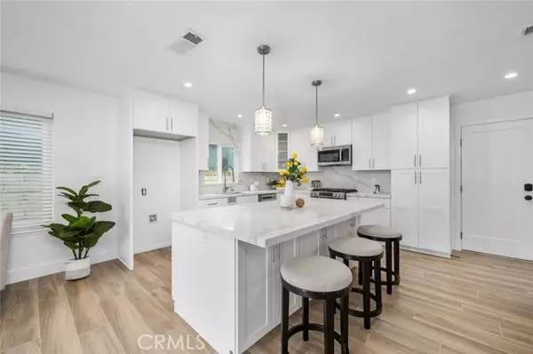 Costa Mesa, CA 92626,3154 Kerry LN