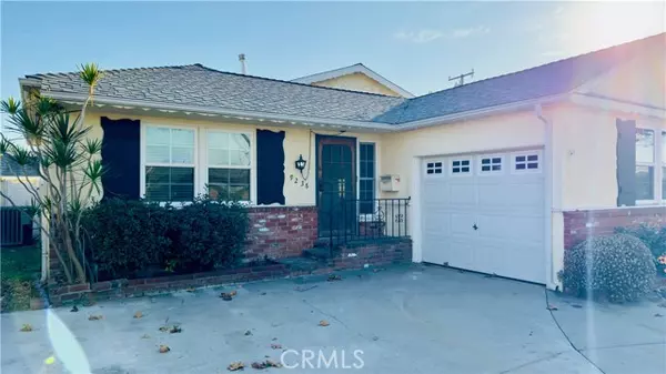 Bellflower, CA 90706,9236 Foster RD