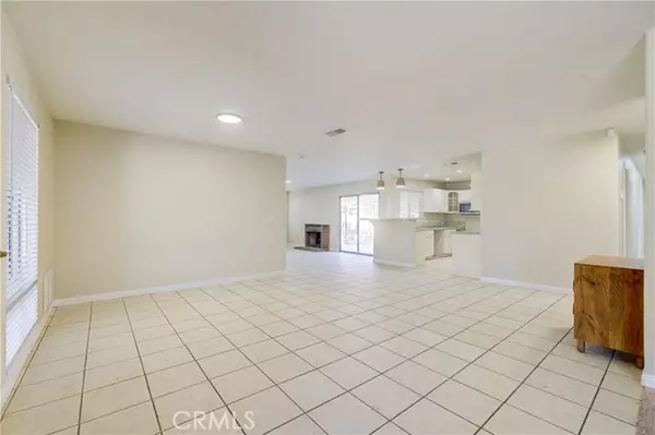 Corona, CA 92882,2493 Emerson DR