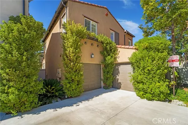 99 Alhambra, Irvine, CA 92620