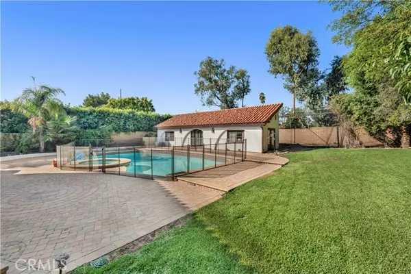 Orange, CA 92869,5071 E Equestrian LN