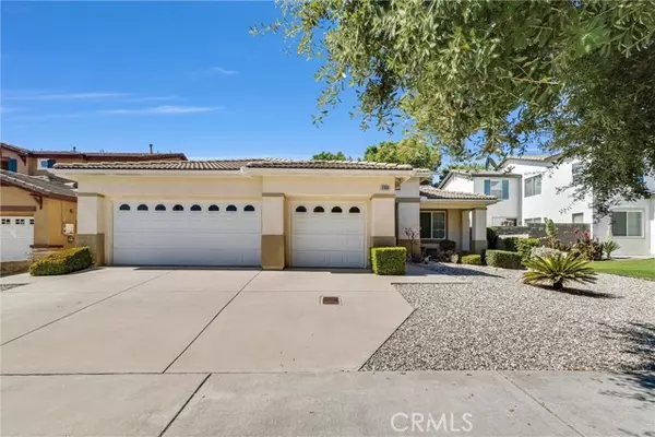 6968 Plumrose ST, Fontana, CA 92336