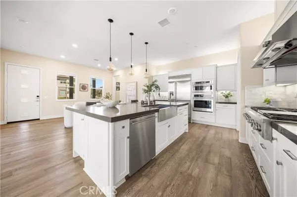 121 Pastel, Irvine, CA 92618