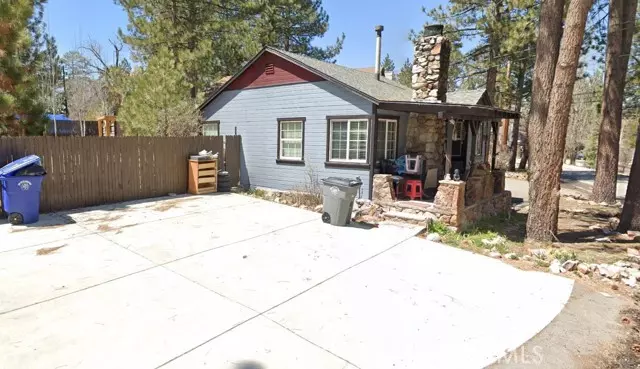 Big Bear Lake, CA 92315,568 Temple LN