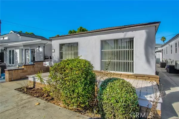 307 8th ST, Seal Beach, CA 90740