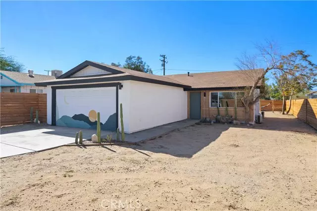 Joshua Tree, CA 92252,62044 Valley View CIR