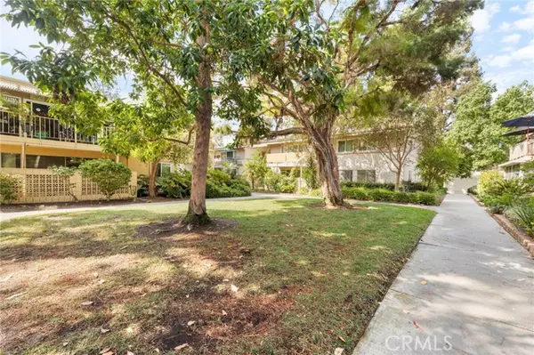 Laguna Woods, CA 92637,163 avenida Majorca #B #B