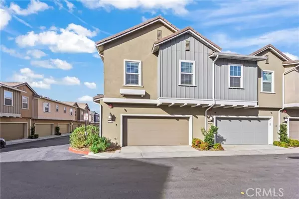 Saugus, CA 91350,22719 Harmony DR