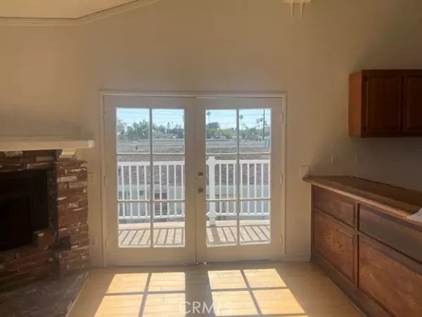 Huntington Beach, CA 92648,1605 Huntington ST