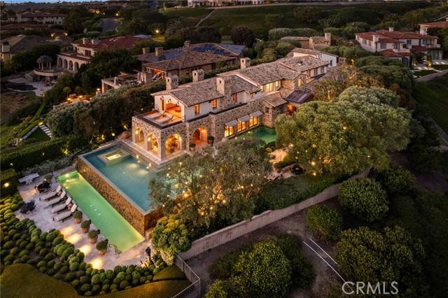 36 Pelican Crest DR, Newport Coast, CA 92657