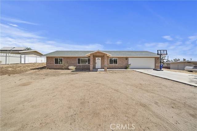 58706 Buena Vista DR, Yucca Valley, CA 92284