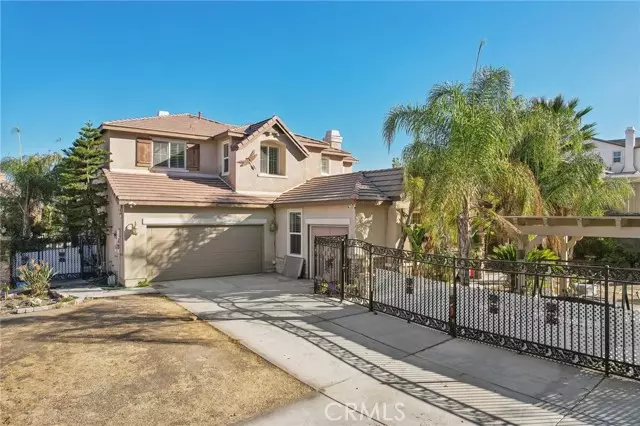 Lake Elsinore, CA 92532,12 Via Palmieki CT