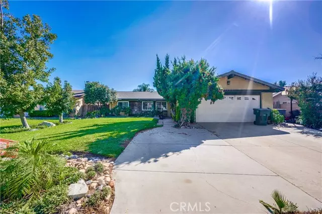 Ontario, CA 91761,2942 E Saint Andrews DR