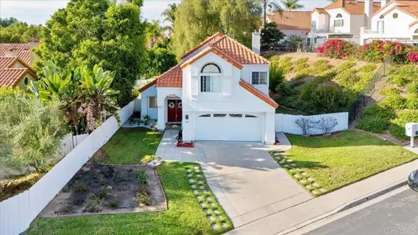 1423 Portofino DR, Vista, CA 92081