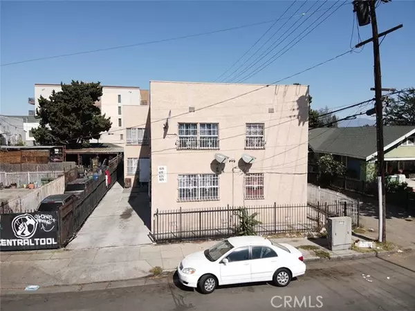 625 E 49th ST, Los Angeles, CA 90011