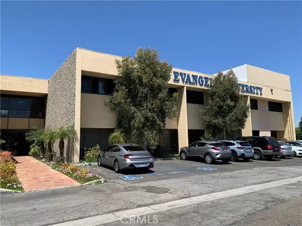 2660 W Woodland DR #101, Anaheim, CA 92801