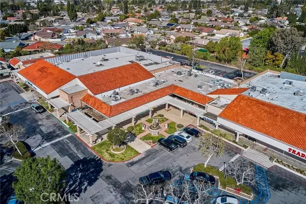 Thousand Oaks, CA 91360,413 E AVENIDA DE LOS ARBOLES