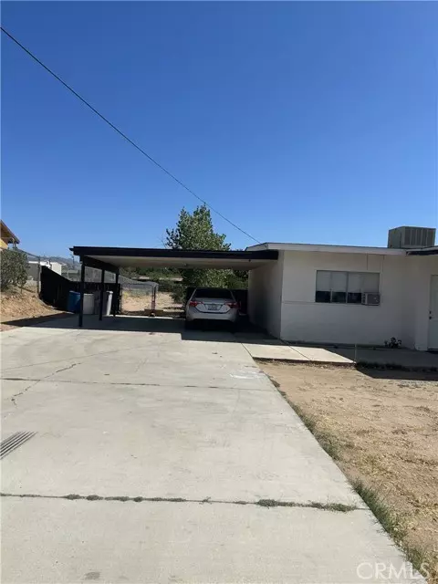 18007 Willow ST, Hesperia, CA 92345