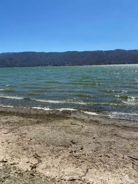 Lake Elsinore, CA 92532,0 Lakeshore DR