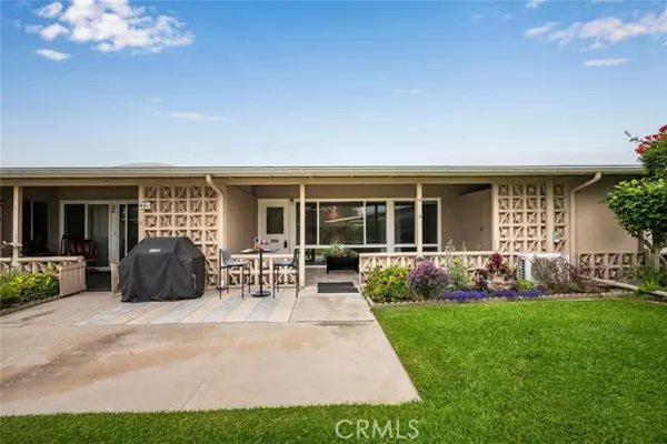 1310 Knollwood    43H - M4, Seal Beach, CA 90740