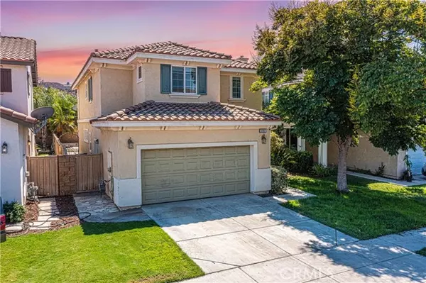 33561 Cedar Creek LN, Lake Elsinore, CA 92532