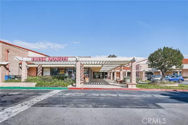 Thousand Oaks, CA 91360,409 E Avenida De Los Arboles