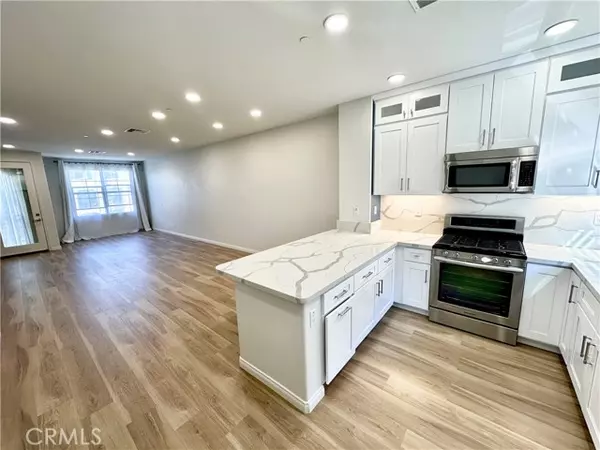 230 Capricorn, Irvine, CA 92618