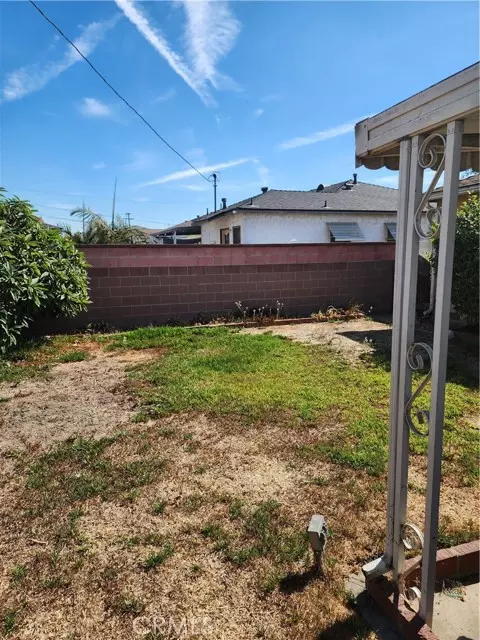 Bellflower, CA 90706,9713 Glandon ST