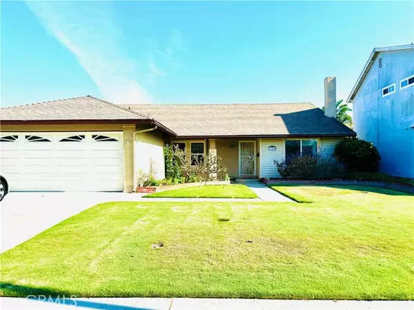 21202 Banff LN, Huntington Beach, CA 92646