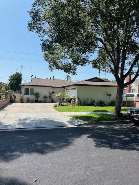 725 N Sabina ST, Anaheim, CA 92805