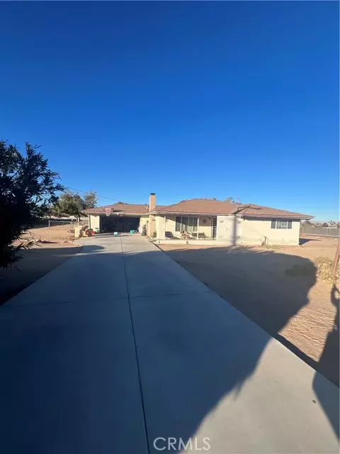 15282 Live Oak ST, Hesperia, CA 92345