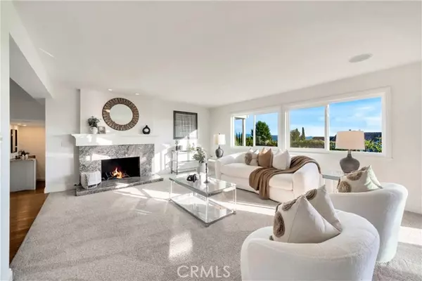 Orange, CA 92867,3002 E Echo Hill WAY