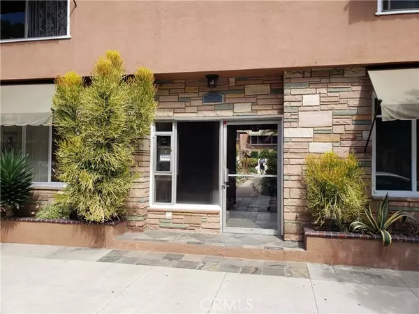 330 Chestnut AVE #5, Long Beach, CA 90802