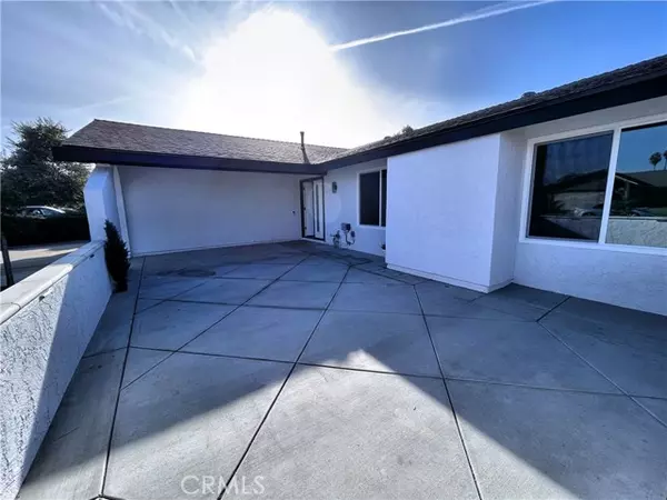 Corona, CA 92882,1302 Turquoise DR