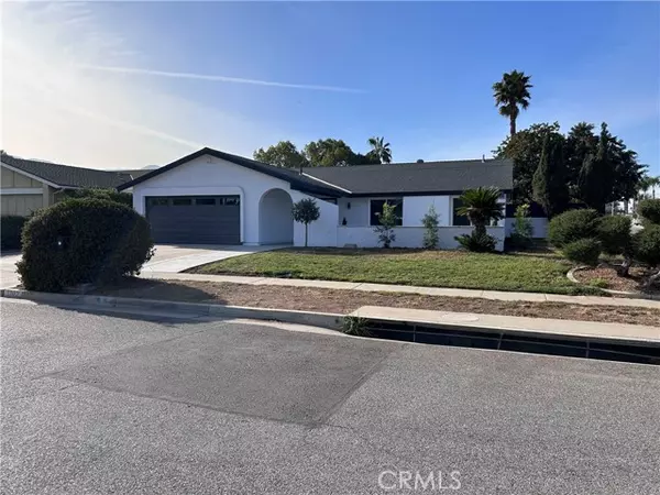 Corona, CA 92882,1302 Turquoise DR