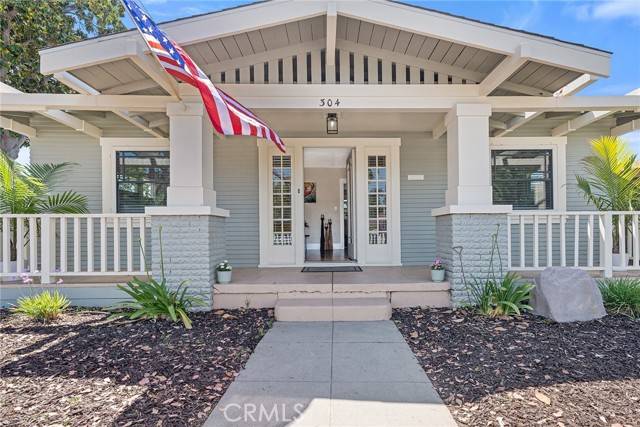 304 N Waverly ST, Orange, CA 92866