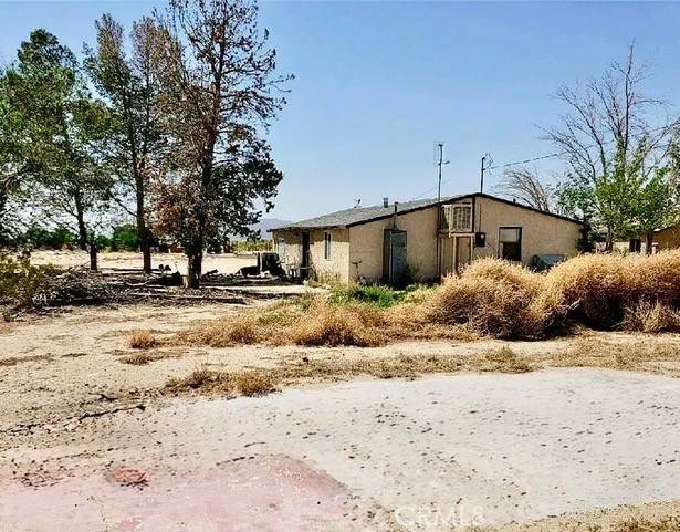 34774 Old Woman Springs RD, Lucerne Valley, CA 92356
