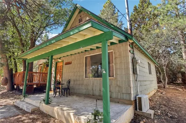 562 Imperial AVE, Big Bear, CA 92386