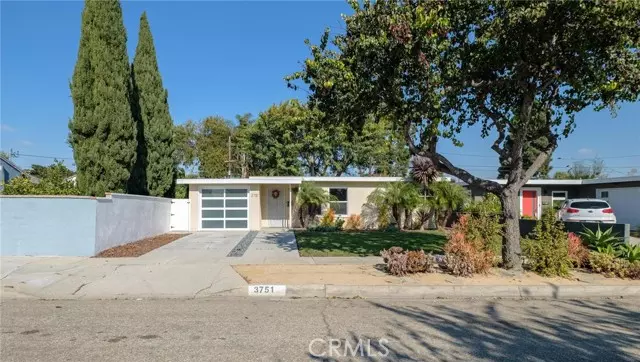 Hawthorne, CA 90250,3751 W 144th PL