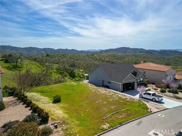 2186 Holly DR, Paso Robles, CA 93446