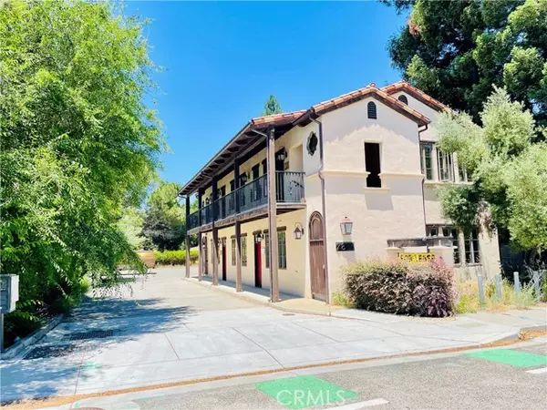 Atascadero, CA 93422,7840 Morro RD #100