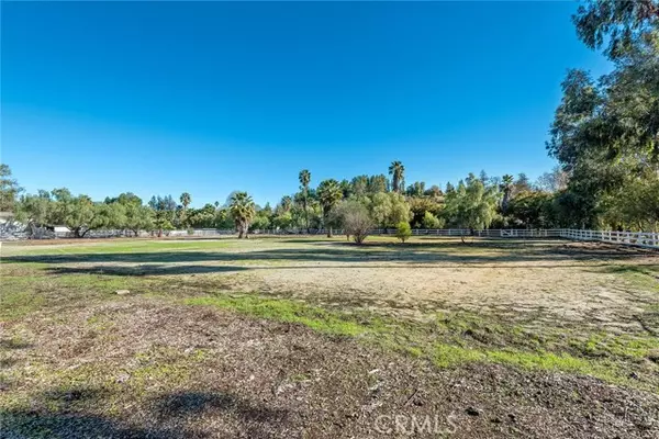 5546 PARADISE VALLEY RD, Hidden Hills, CA 91302