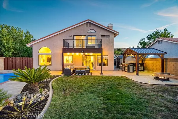 4221 Vitrina LN, Palmdale, CA 93551