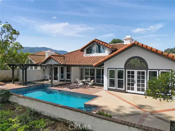 370 Cherry Hills CT, Thousand Oaks, CA 91320