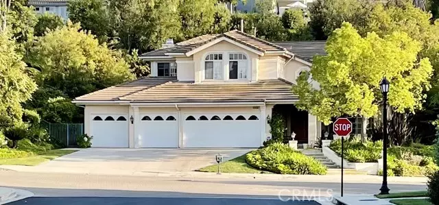 Tarzana, CA 91356,18500 Saint Moritz DR