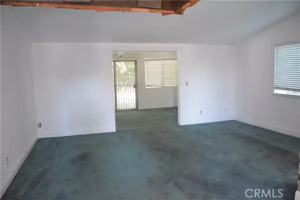 Sylmar, CA 91342,13001 Macneil ST