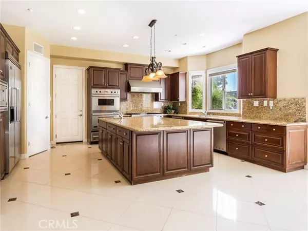 Chatsworth, CA 91311,11725 Cochise PL