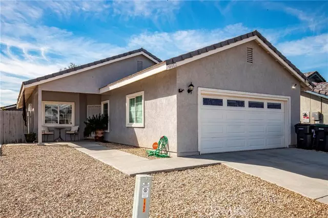 California City, CA 93505,9912 Putter CT