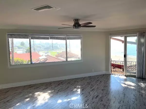 Laguna Beach, CA 92651,275 Lower Cliff DR